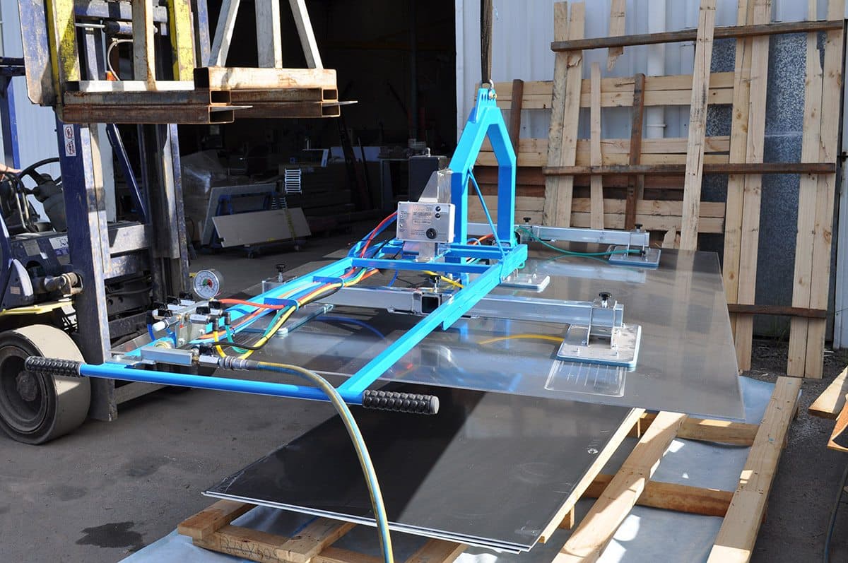 Compressed Air VacLift view 3